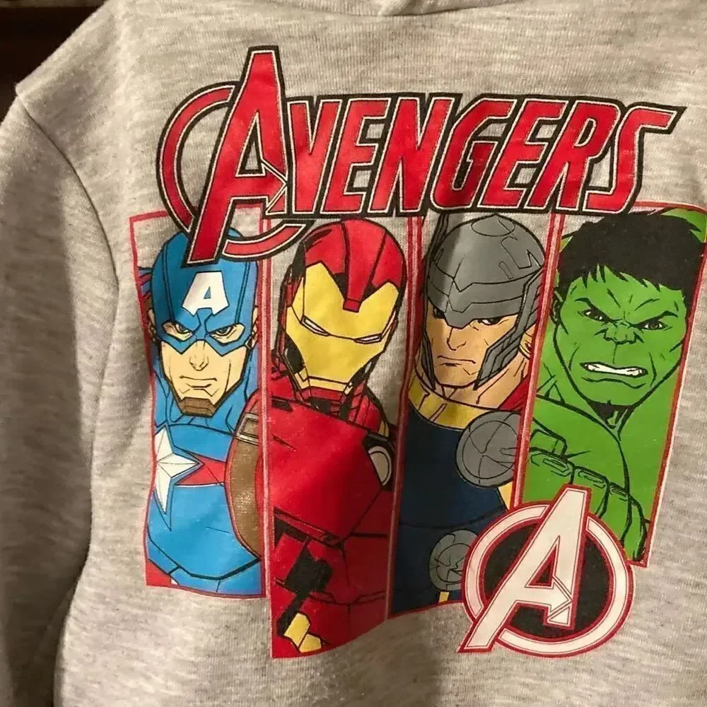 Hoodie Avengers by marvel size 2t￼